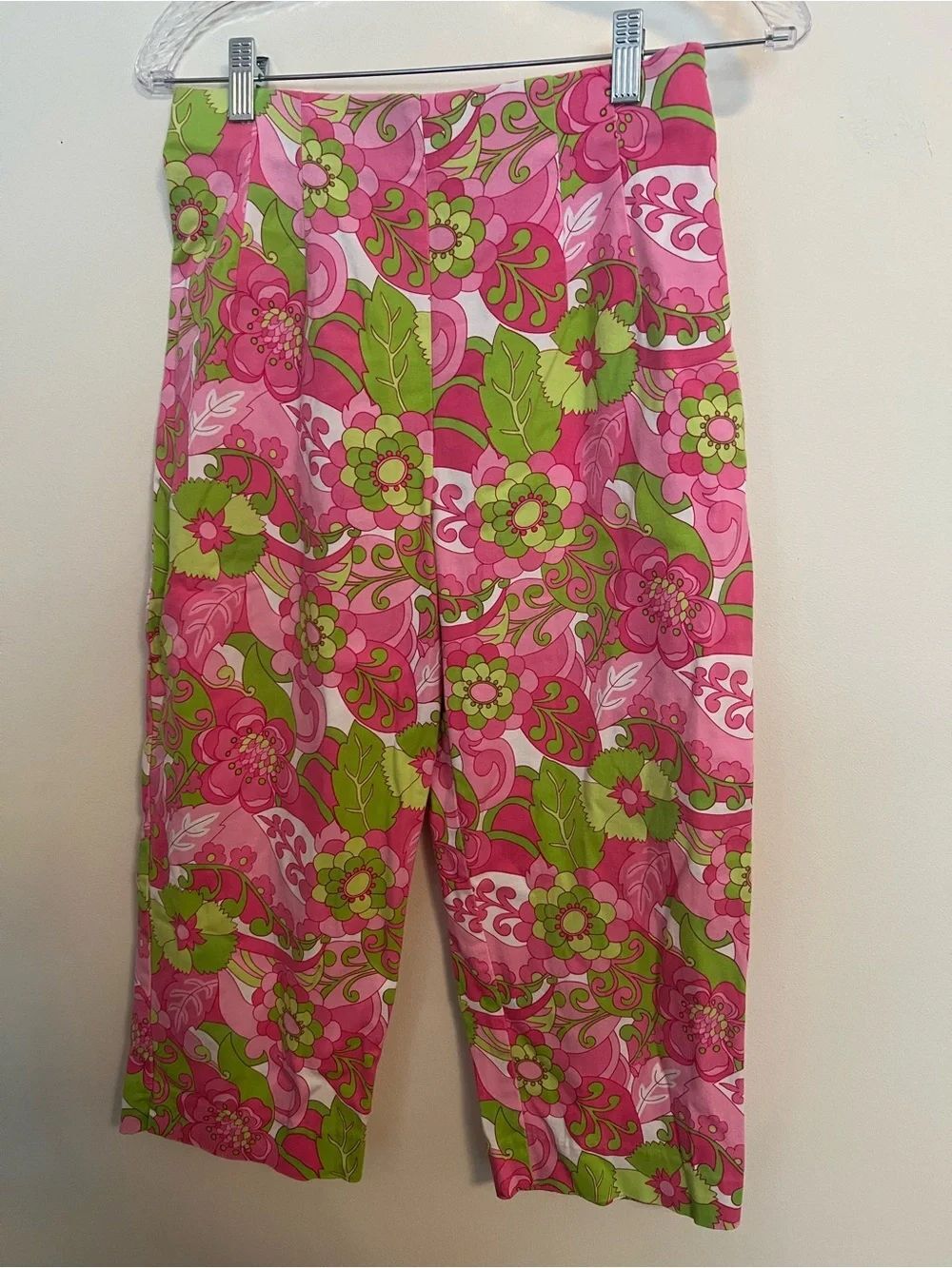 Briggs New York Pink & Green Floral Capris